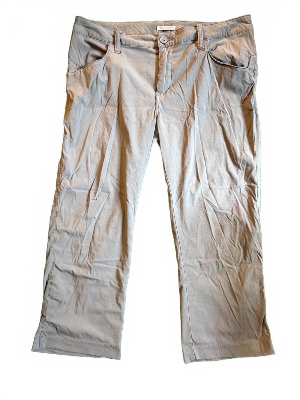 Toad&Co green stretch capri pants - woman’s size 10
